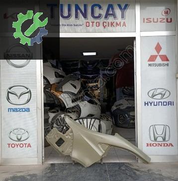 Toyota Corolla Çamurluk çıkma parça