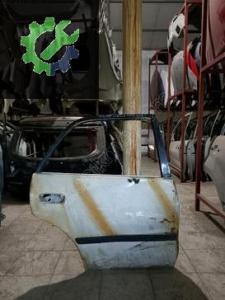 TOYOTA COROLLA SAĞ ARKA KAPI 1999-2002 ÇIKMA PARÇA ORJİNAL