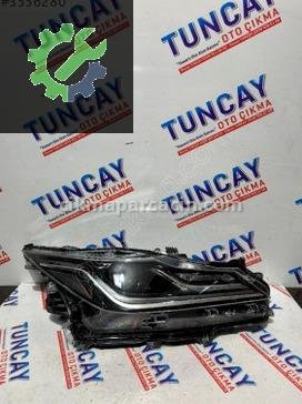 Toyota Corolla Sağ Ön Far çıkma parça