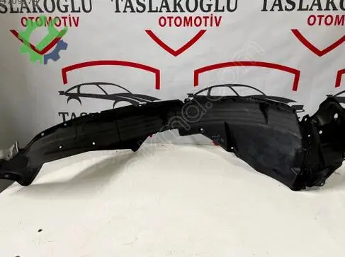 Toyota Corolla Davlumbaz 5387512550 çıkma parça
