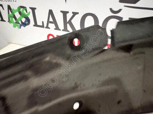 Toyota Corolla Davlumbaz 5387512430 çıkma parça