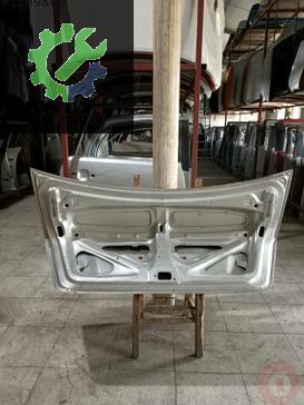 Toyota Corolla Bagaj Kapağı 2002-2007 çıkma parça