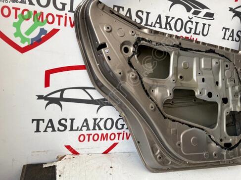 Toyota Corolla Sol Arka Kapı çıkma parça