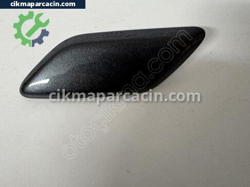 Toyota Corona Far Yıkama Kapağı çıkma parça