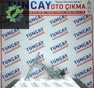 TOYOTA COROLLA SOL ÖN CAM KRİKOSU 2013-2018 ÇIKMA PARÇA ORJ.