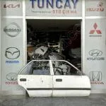 Toyota Corona Sağ Ön Kapı çıkma parça - TUNCAY OTO ÇIKMA VE YEDEK PARÇA Gaziantep