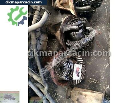 Toyota Hiace Defransiyel çıkma parça