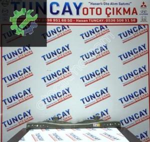 TOYOTA HİLUX ÖN PANEL ÜST SACI 2016-2023 ÇIKMA PARÇA ORJİNAL