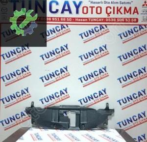TOYOTA HİLUX ÖN PANJUR ÜST PLASTİK 2015-2019 ÇIKMA PARÇA ORJ