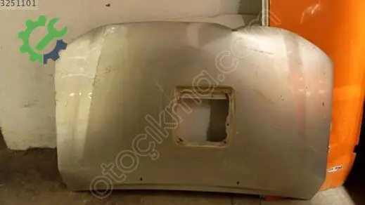 Toyota Hilux Kaput çıkma parça