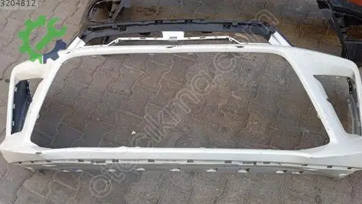 Toyota Hilux Ön Tampon çıkma parça
