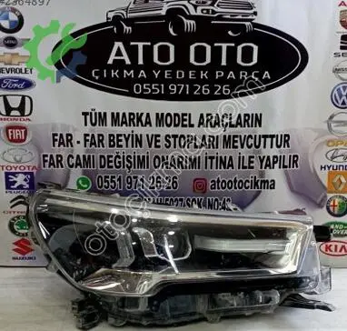 Toyota Hilux Far çıkma parça
