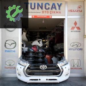 TOYOTA HİLUX SAĞ FAR 2020-2024 ÇIKMA PARÇA ORJİNAL