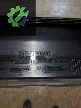 Toyota Hilux Kapı Çıtası 2015-2018 çıkma parça