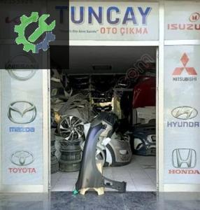 TOYOTA RAV4 SAĞ ÇAMURLUK 1996-2000 YANSANAYİ PARÇA
