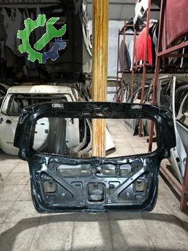 Toyota Verso Bagaj Kapağı 2013-2018 çıkma parça
