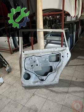 Toyota Verso Sağ Arka Kapı 2013-2017 çıkma parça