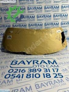 Arka Cam Toyota Yaris Çıkma