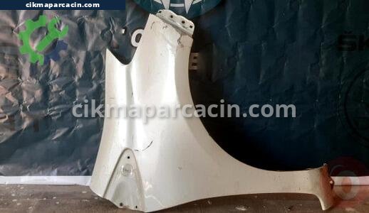 Toyota Yaris Çamurluk çıkma parça