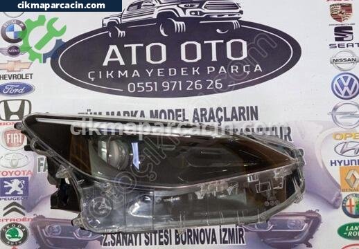 Toyota Yaris Far çıkma parça