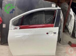 Toyota Yaris 2023 Çıkma Sol Ön Kapı