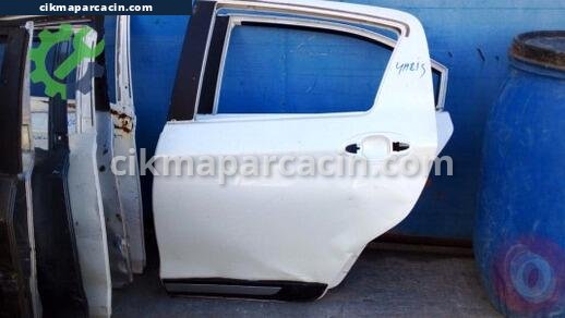 Toyota Yaris Sol Arka Kapı çıkma parça