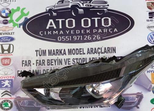 Toyota Yaris Far çıkma parça