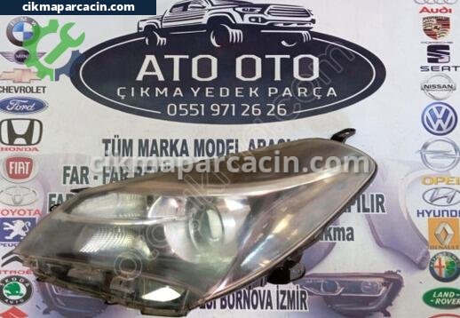 Toyota Yaris Far çıkma parça