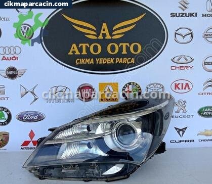 Toyota Yaris Far çıkma parça