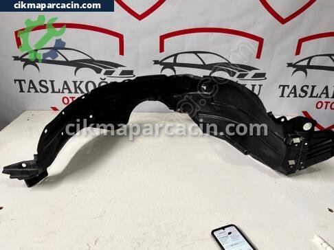 Toyota Yaris Davlumbaz çıkma parça