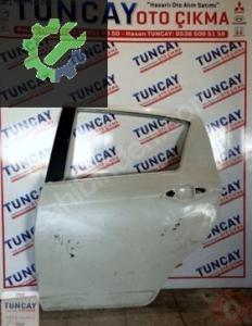 TOYOTA YARİS SOL ARKA KAPI 2011-2017