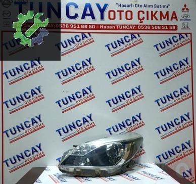 Toyota Yaris Sol Ön Far 2012-2014 çıkma parça