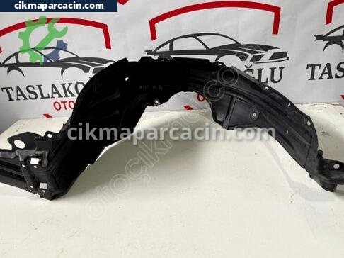 Toyota Yaris Davlumbaz çıkma parça