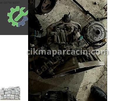Renault Trafic Şanzıman Komple çıkma parça