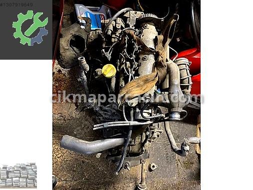 Renault Trafic Komple Motor çıkma parça