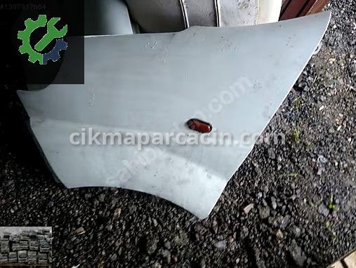 Renault Trafic Çamurluk çıkma parça