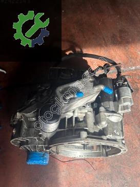 2013 Volkswagen Transporter Şanzıman Komple Çıkma Parça Ankara