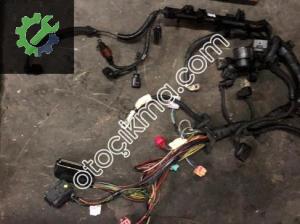 TRANSPORTER CARAVELLA 2.5 TDİ AXD OTOMATİK MOTOR EVİ TESİSAT