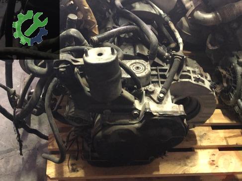2022 Volkswagen Transporter Motor Takozu Çıkma Parça Kayseri
