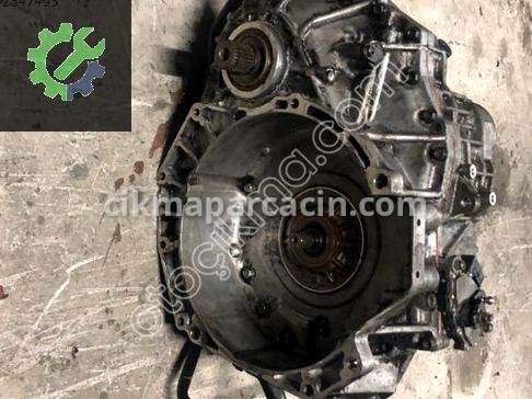 Volkswagen Caravelle Şanzıman Komple çıkma parça