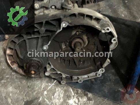 Volkswagen Transporter Şanzıman Komple 6ILERI çıkma parça
