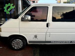 TRANSPORTER T-4 ÇIKMA SOL ÖN ŞÖFÖR KAPISI HATASIZ BEYAZ