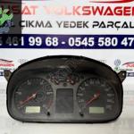 2017 Volkswagen Golf Sağ Ön Far Çıkma Parça Ankara
