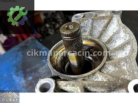 Volkswagen Transporter Şanzıman KUTUSU02B409320 çıkma parça