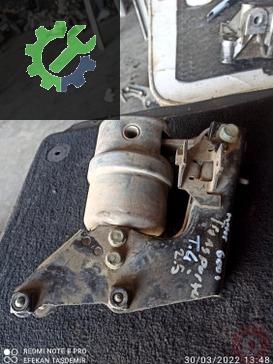 Volkswagen Transporter Motor Braketi çıkma parça