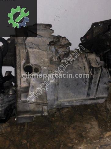 Volkswagen Transporter Şanzıman Komple çıkma parça