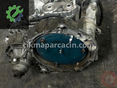 Volkswagen Transporter Şanzıman Komple çıkma parça