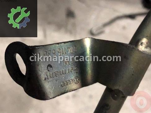 Volkswagen Transporter Yağ Borusu 074115630K çıkma parça
