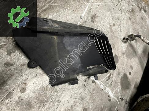 Transporter T4 Caravella akü üst koruma plastiği