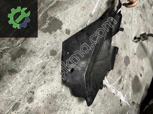 Transporter T4 Caravella akü üst koruma plastiği